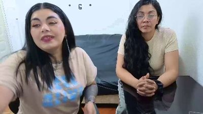 lesb_crazy_fun live cam on Cam4
