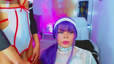 leslychaneldoll live cam on Cam4