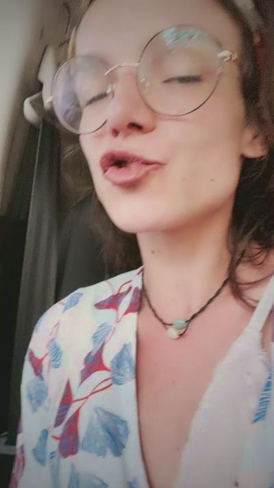 lesnympho_sexy live cam on Cam4