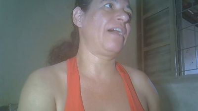 leticiaquer live cam on Cam4