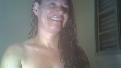 leticiaquer live cam on Cam4