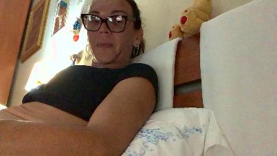 letoile82 live cam on Cam4