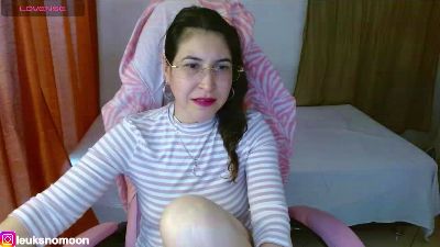 leuksnomoonsex live cam on Cam4