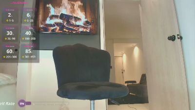 lia_jones77 live cam on Cam4