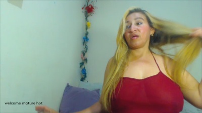 lia_lovex18 live cam on Cam4