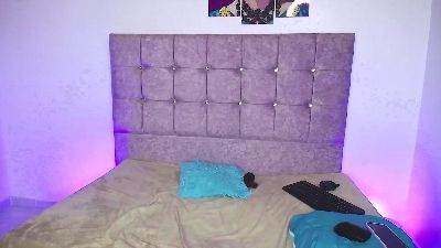 lia_luxx live cam on Cam4