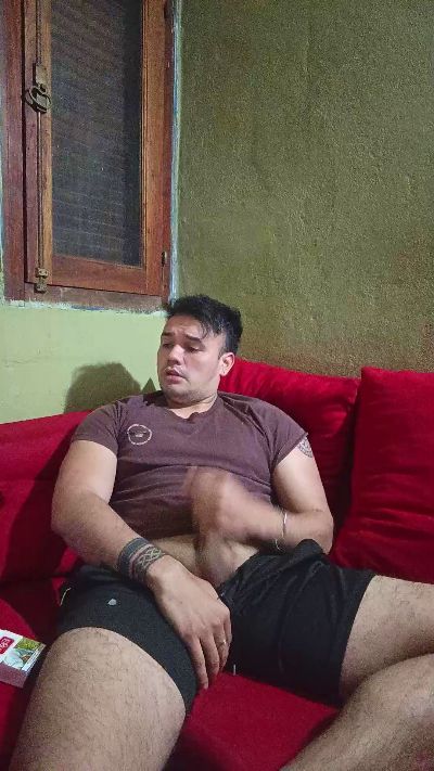 liam_silver live cam on Cam4