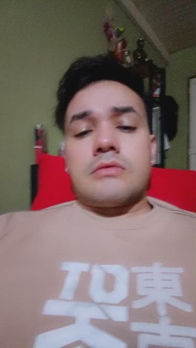 liam_silver live cam on Cam4