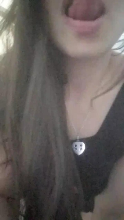 liama_sexy live cam on Cam4