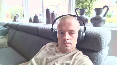 lickmycumx live cam on Cam4