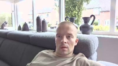 lickmycumx live cam on Cam4