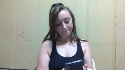 lilBaddiee live cam on Cam4