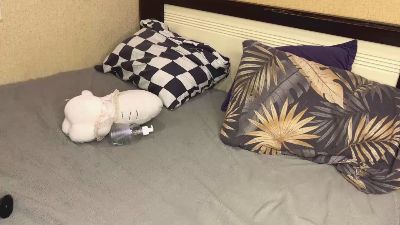 lilSilvian live cam on Cam4