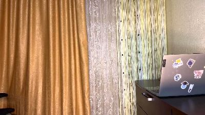 lilSilvian live cam on Cam4