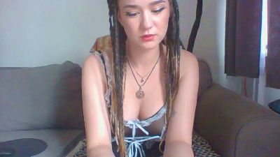 lilbubs21 live cam on Cam4