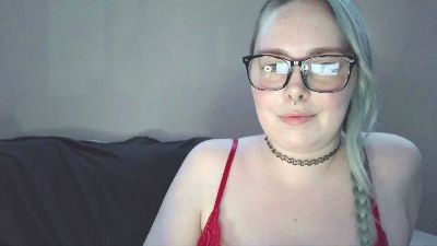 lilemmy1999 live cam on Cam4