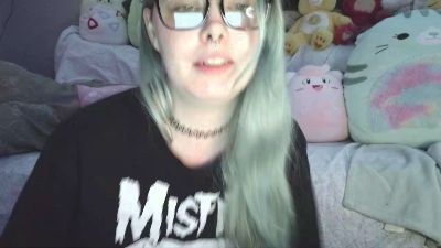 lilemmy1999 live cam on Cam4