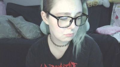 lilemmy1999 live cam on Cam4