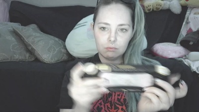 lilemmy1999 live cam on Cam4