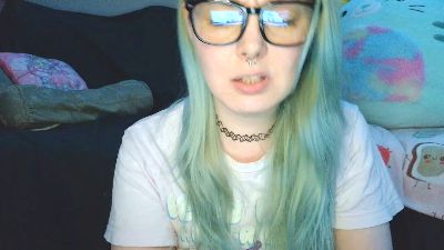 lilemmy1999 live cam on Cam4