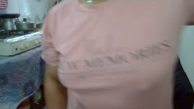 lili_latina live cam on Cam4