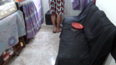 lili_latina live cam on Cam4