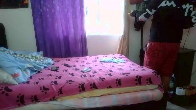 lili_latina live cam on Cam4
