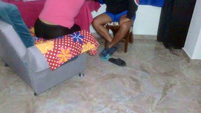 lili_latina live cam on Cam4