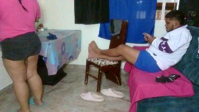 lili_latina live cam on Cam4