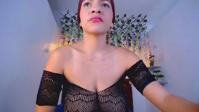 lili_sofia live cam on Cam4