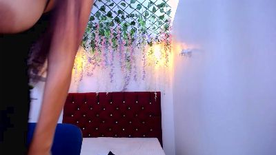 lili_sofia live cam on Cam4