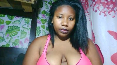 liliane4 live cam on Cam4