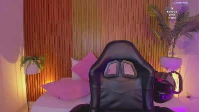 lilith03 live cam on Cam4