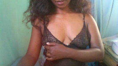 liliy1 live cam on Cam4
