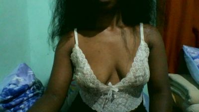 liliy1 live cam on Cam4