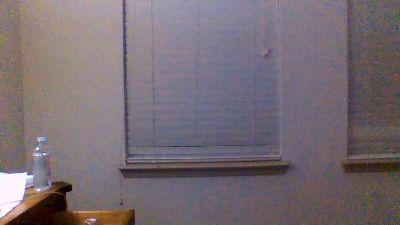lilly18 live cam on Cam4