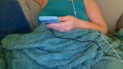 lilly18 live cam on Cam4