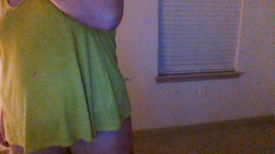 lilly18 live cam on Cam4