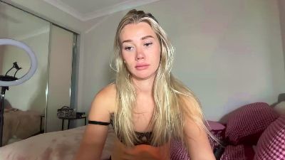 lillyfaithh live cam on Cam4
