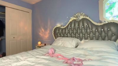 lillyfaithh live cam on Cam4