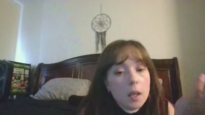 lilthaanng 来自 美国 的 女性 直播摄像头