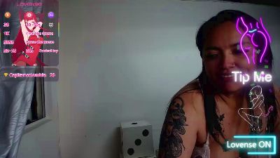 lilu_69_ live cam on Cam4