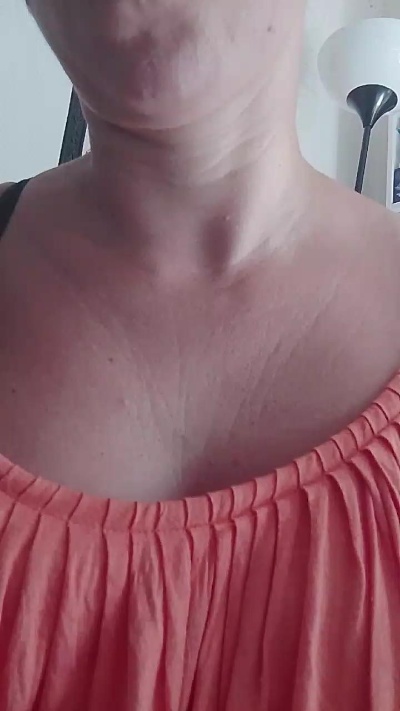 lily202 live cam on Cam4