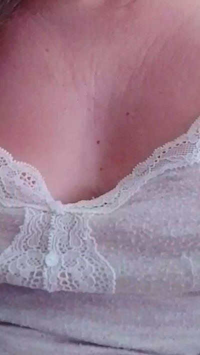 lily202 live cam on Cam4