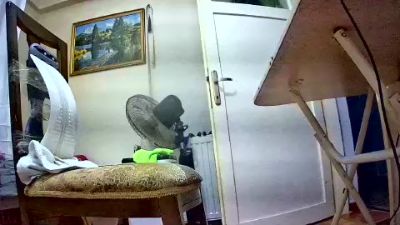 lilylovelyman49 live cam on Cam4