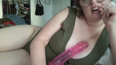 lilypad live cam on Cam4