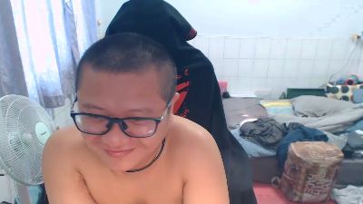 lin308902 live cam on Cam4