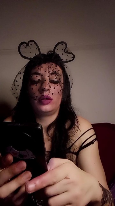 lina5555 live cam on Cam4