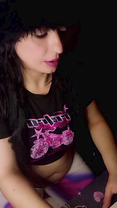 lina5555 live cam on Cam4