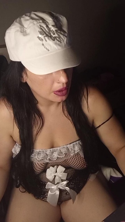 lina5555 live cam on Cam4